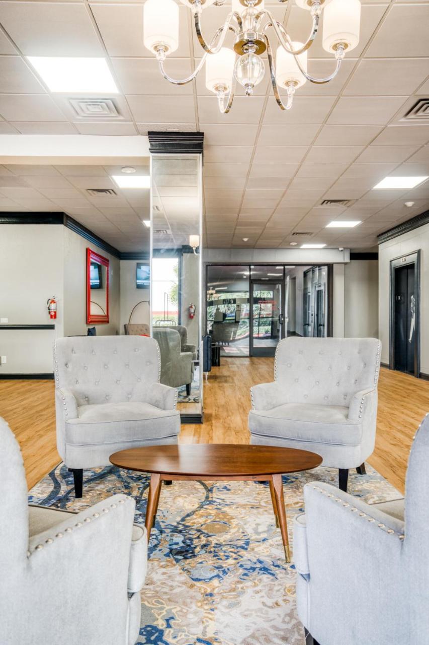 Alexis Hotel & Banquets Dallas Park Central Galleria Εξωτερικό φωτογραφία