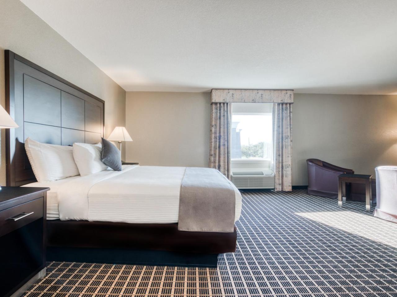 Alexis Hotel & Banquets Dallas Park Central Galleria Εξωτερικό φωτογραφία
